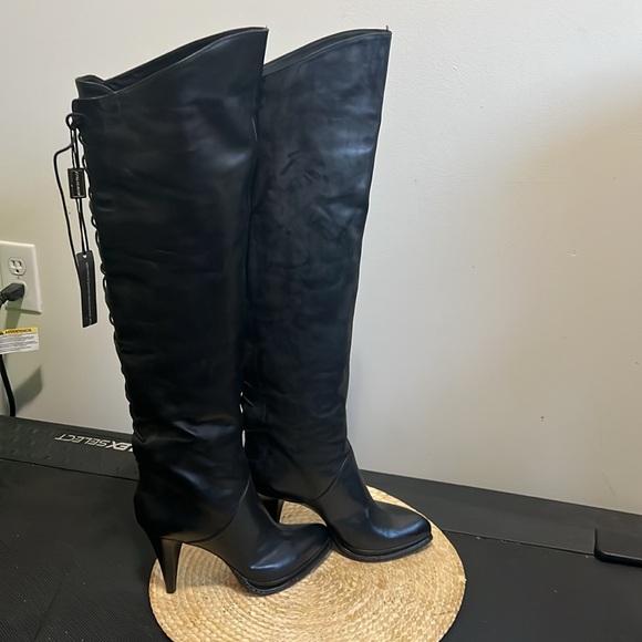 Latitude Leather Lace back detailing Southwestern Knee High Boots Size 38 - Picture 2 of 13